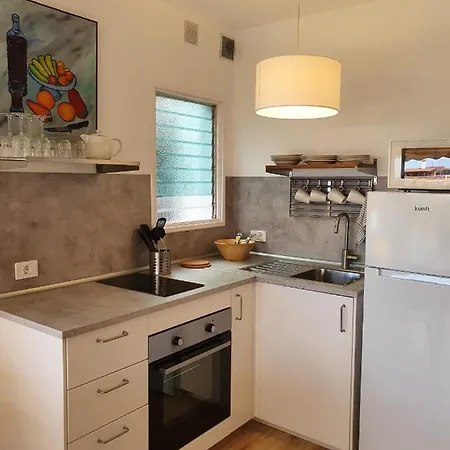 בית נופש Cozy And Intimate In *