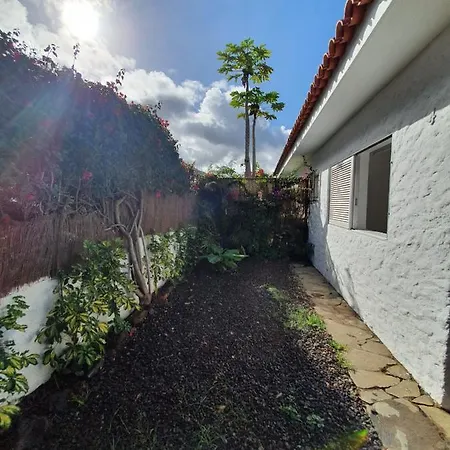 Cozy And Intimate In Casa de Férias
