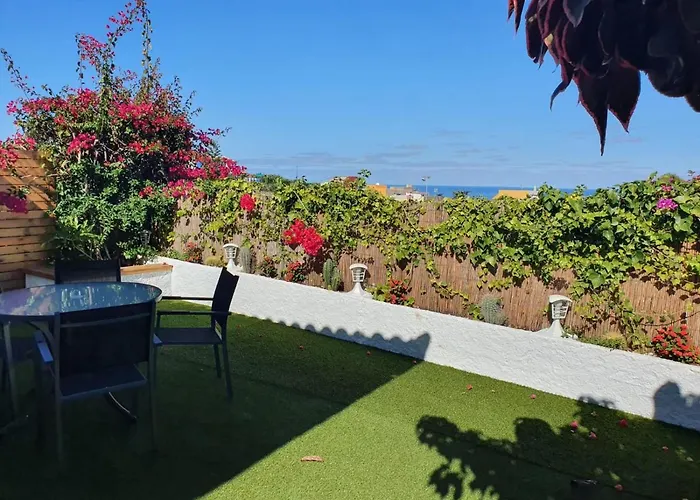 Semesterbostad Cozy And Intimate In Puerto de la Cruz (Tenerife)