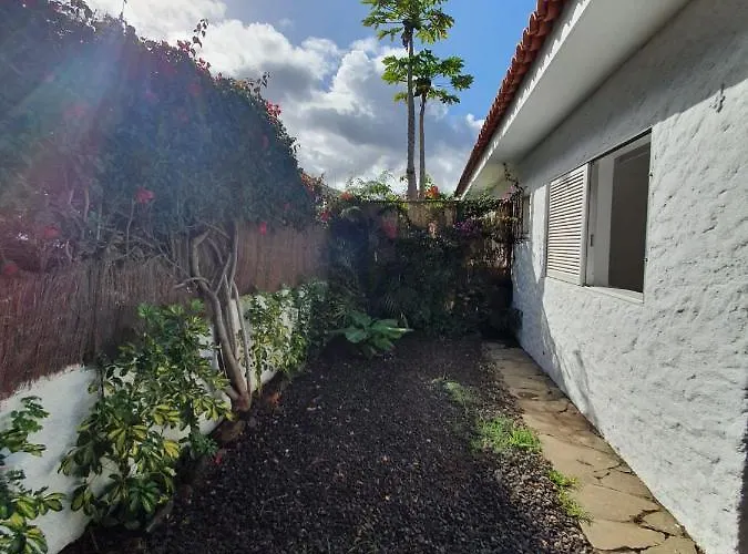 Cozy And Intimate In Casa de Férias